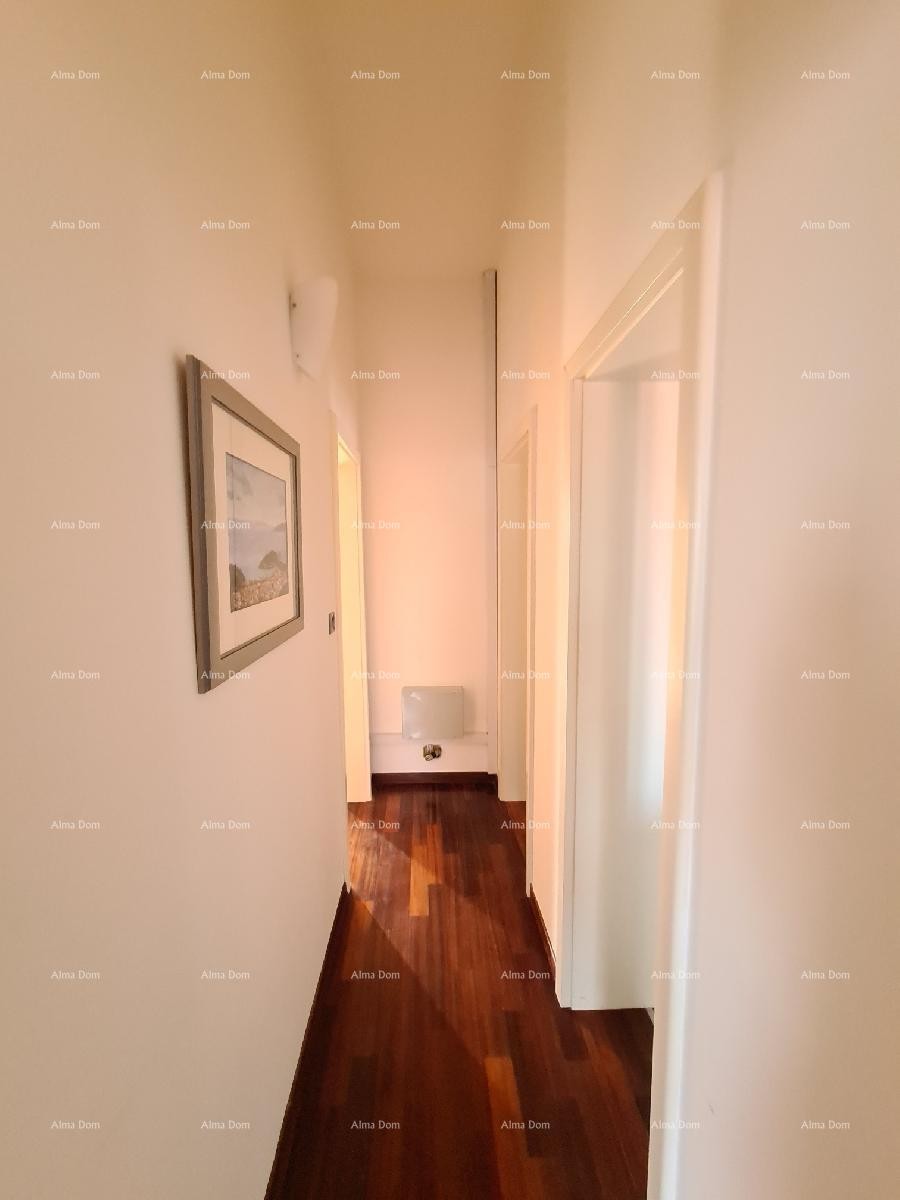 Баньоле, новая, современная отдельно стоящая вилла. 15