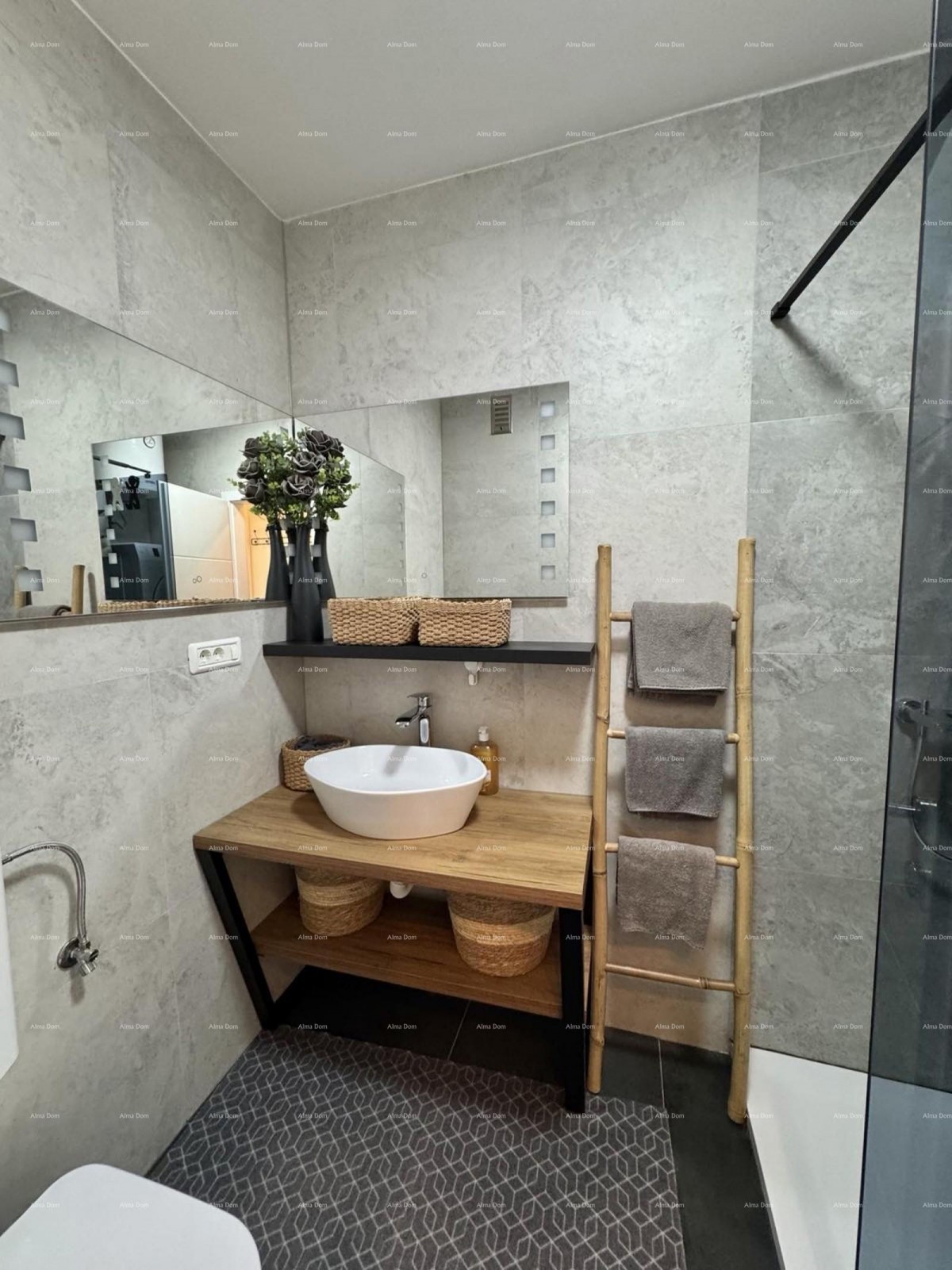 MODERNO APPARTAMENTO ARREDATO – UMAG | 60 m² 5