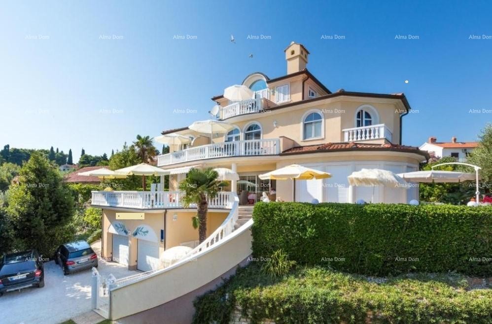 Casa con appartamenti e piscina a Premantura – vista mare! 2