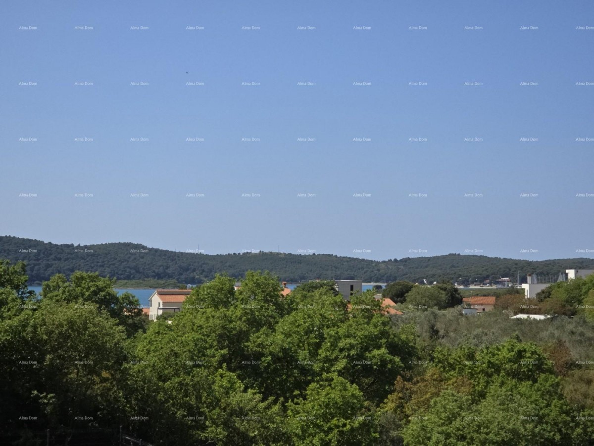 Appartamento moderno arredato a Medulin, a 2 km dal mare, ideale per famiglie o come investimento. 9