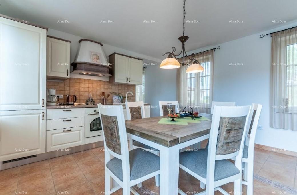 Villa with swimming pool for sale, near Barban 16