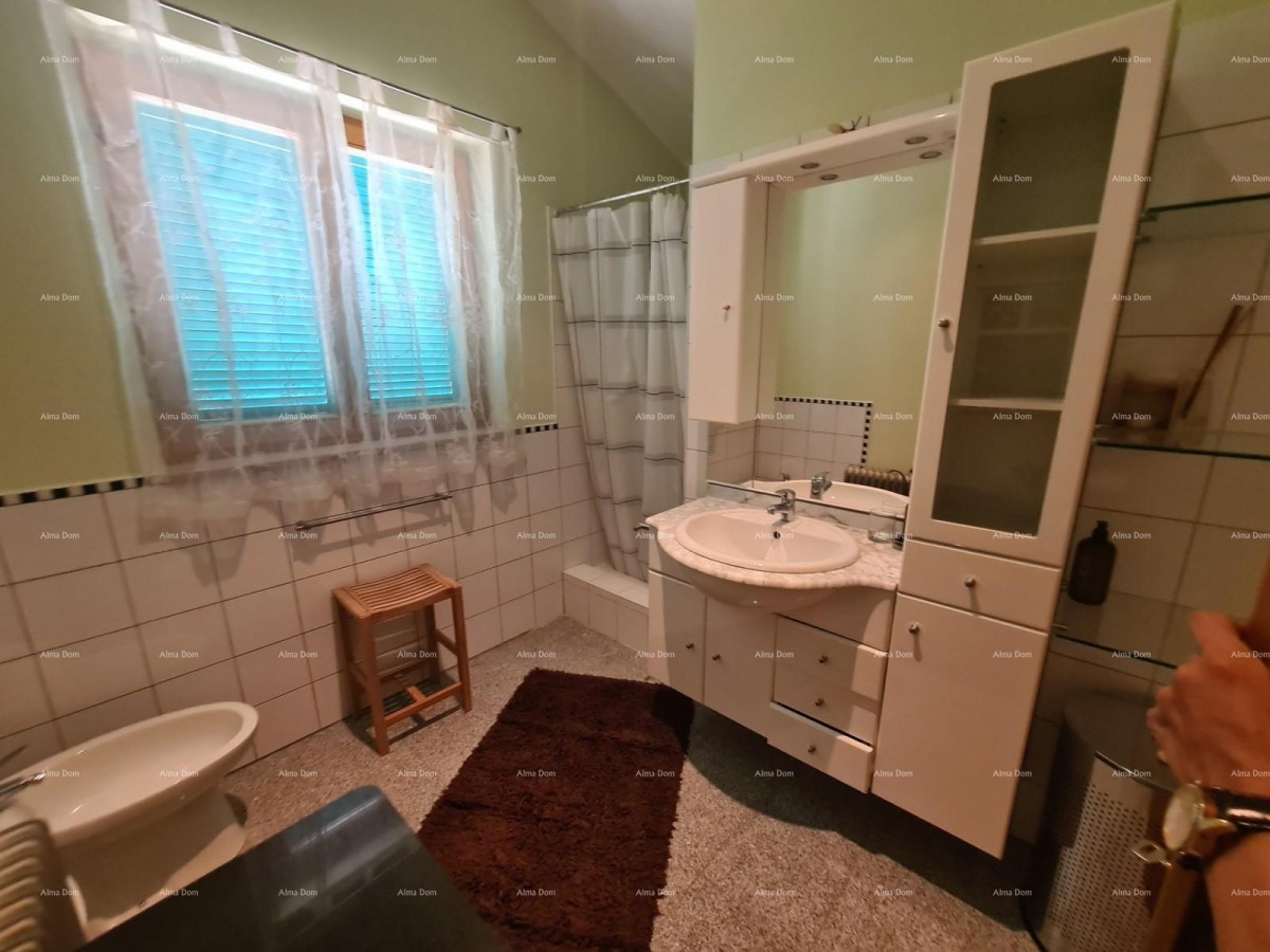 Kuća s bazenom i velikom okućnicom!  Blizina mjesta Marčane. 22