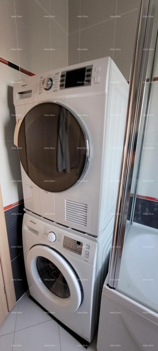 Ližnjan! Opremljen stan! Pogled na more! 25