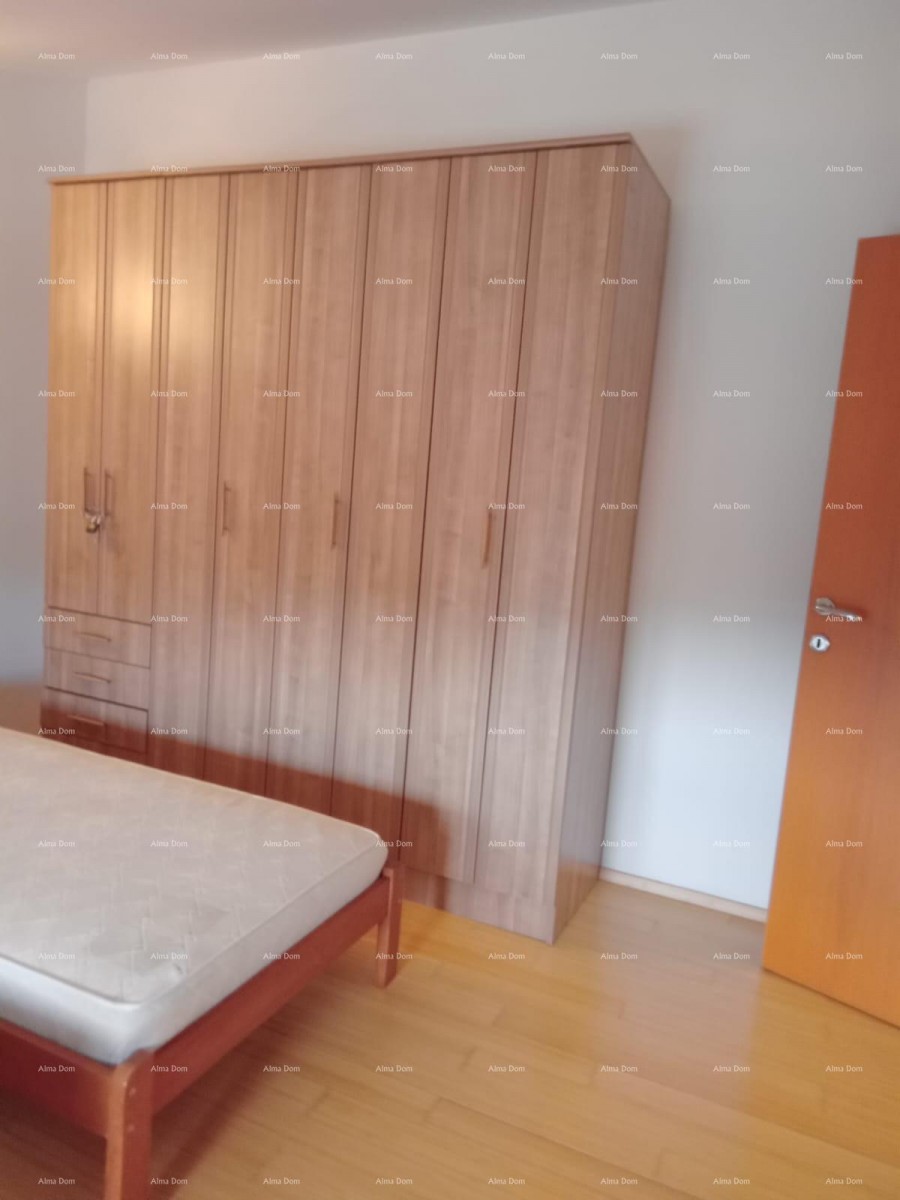 Prodaja velikega, lepo urejenega in popolnoma opremljenega apartmaja, s pogledom na morje, Ližnjan! 26