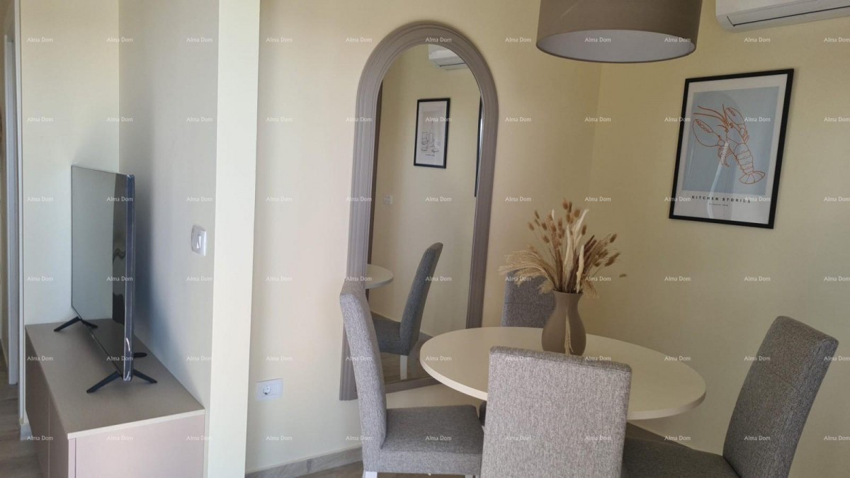 Modern apartment in block F, with two parking spaces and storage, near Umag! F2 16
