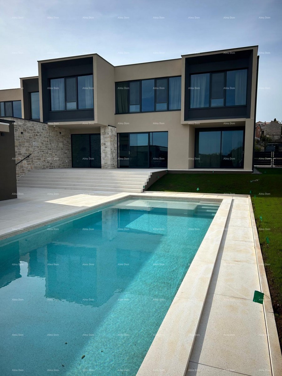 A modern house with a pool is for sale, located in an idyllic village near Rovinj. 1
