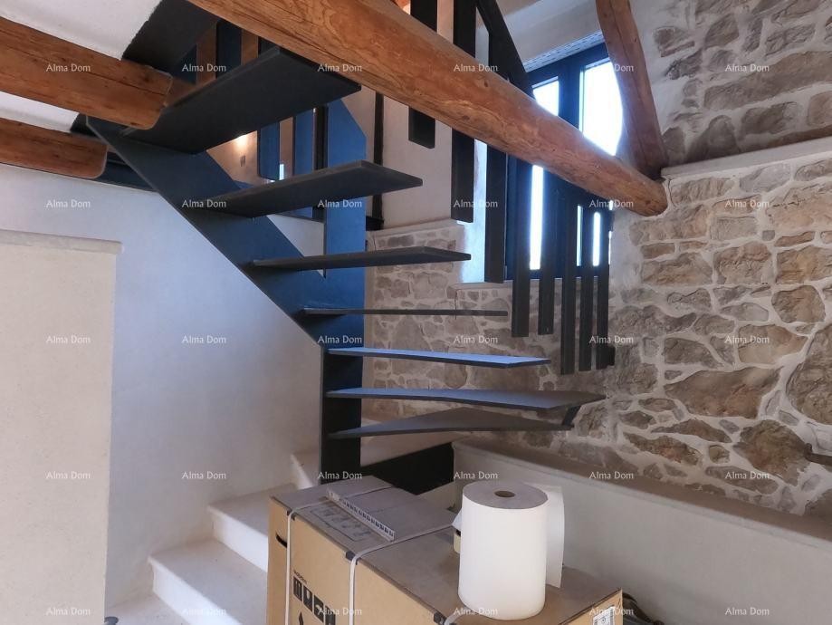 Samostojeca Kamena Kuća na Prodaju 7