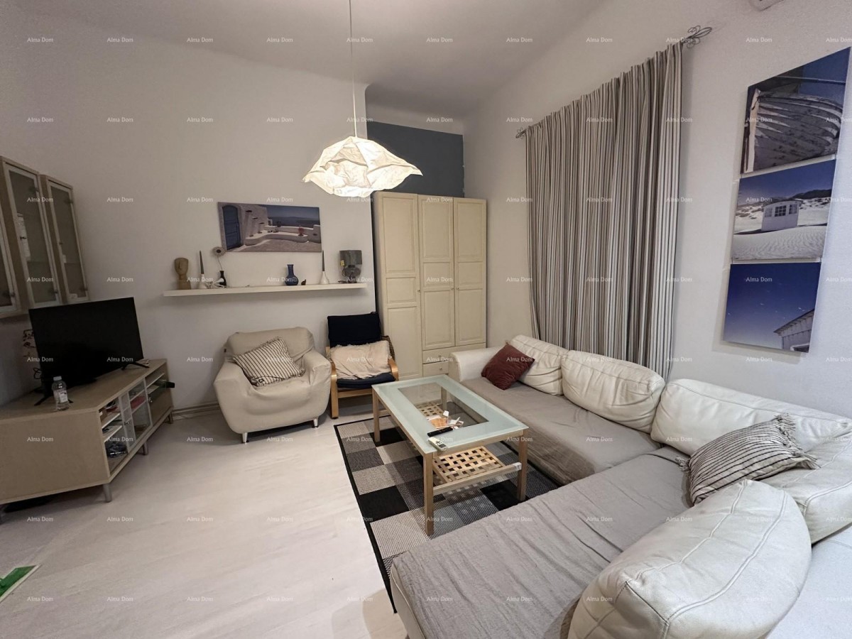 Pula – stan s 3 apartmanske jedinice! Centar. Zadarska ulica. 13