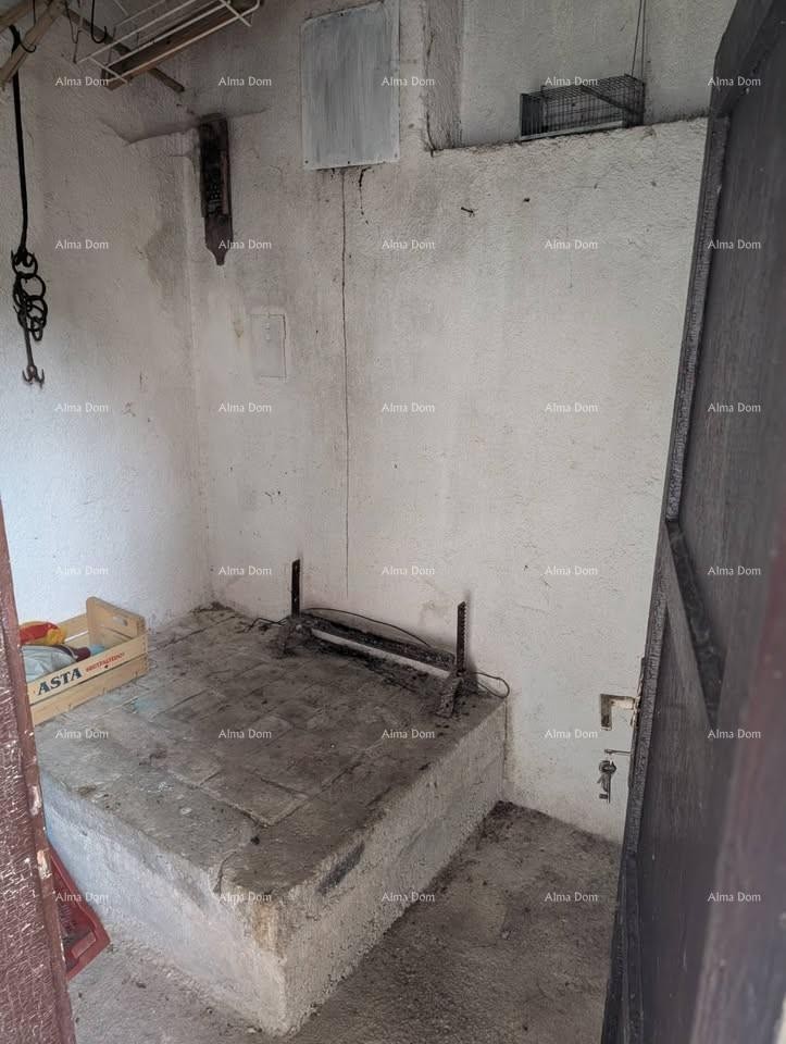 Prodaja samostojeće kuće s okućnicom i vrtom - Pazin 16