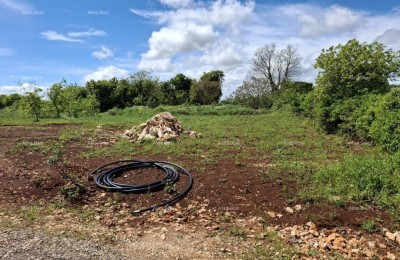 Marčana, Gradbeni zemljišče, 845 m2, s projektom in dovoljenjem – 3 km od morja