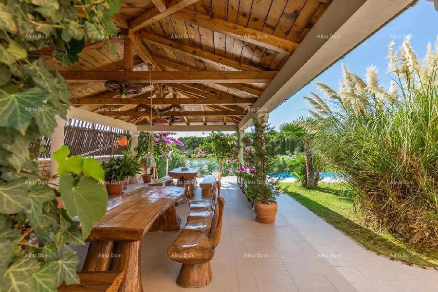 Medulin, posebna nepremičnina v ponudbi! 20