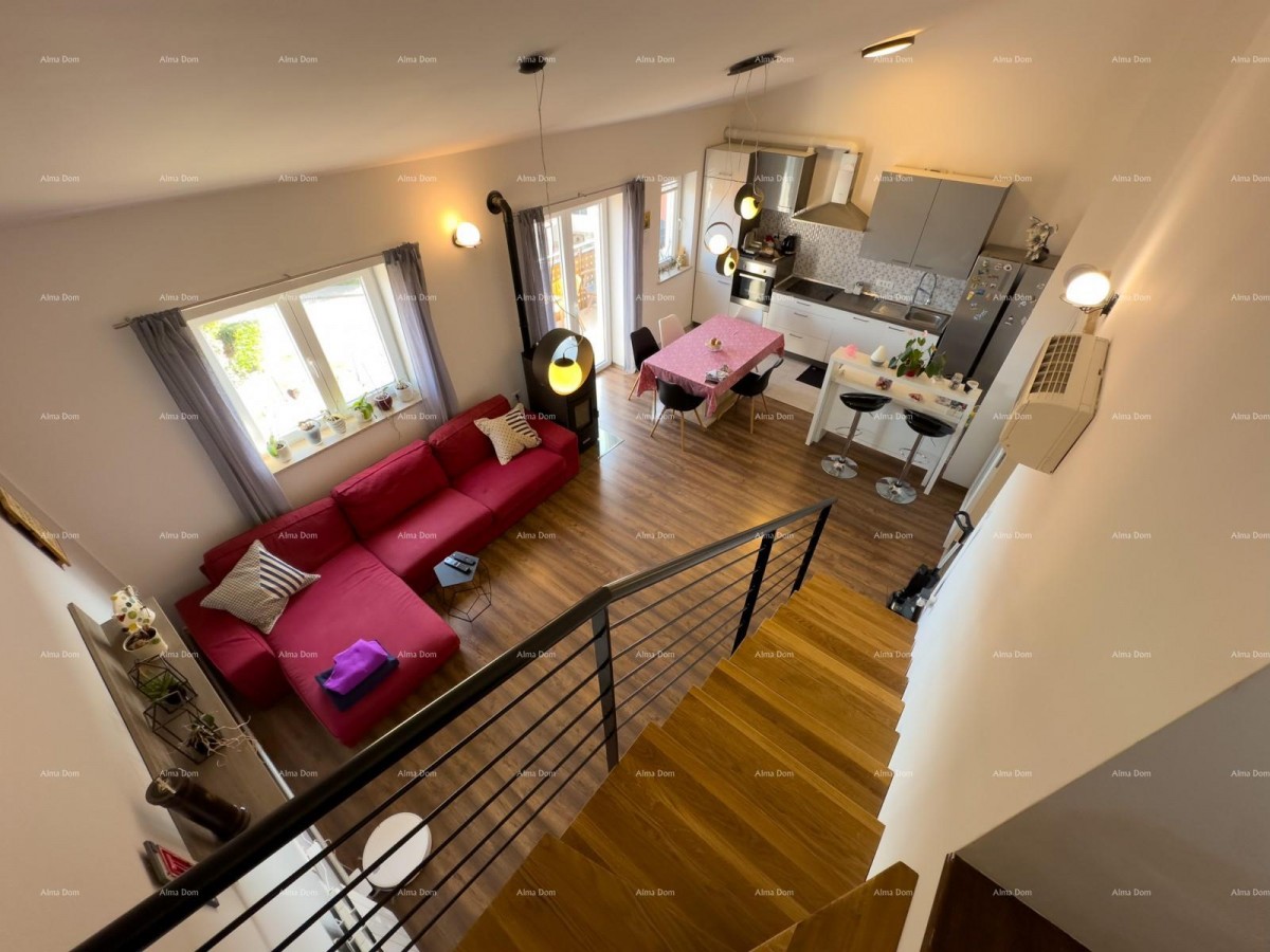 We are selling an apartment with a sea view! 37