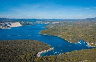 BARBAN - Građevinsko zemljište + veliko poljoprivredno s pogledom na more