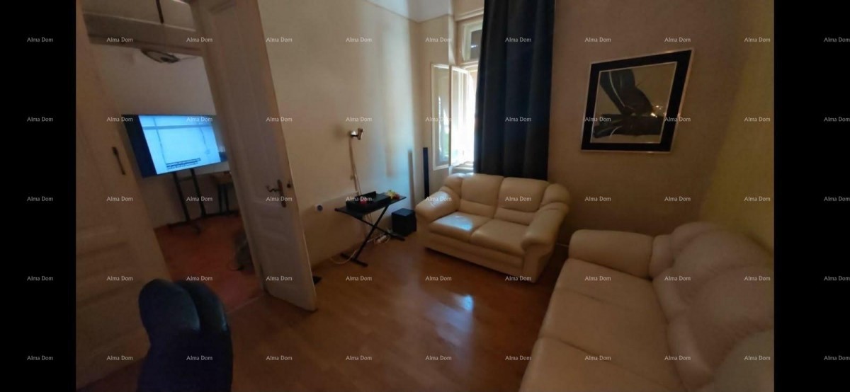 Pula – appartamento trilocale di 96,33 m² con balcone 3