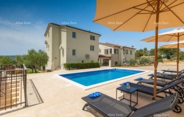 Trget – Beautiful House with a Panoramic Sea View 1