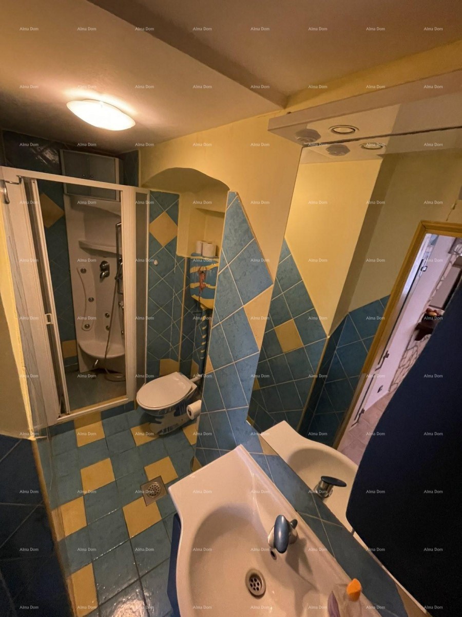 Prodaje se stan 44 m2 u Puli, u blizini centra i Arene 11